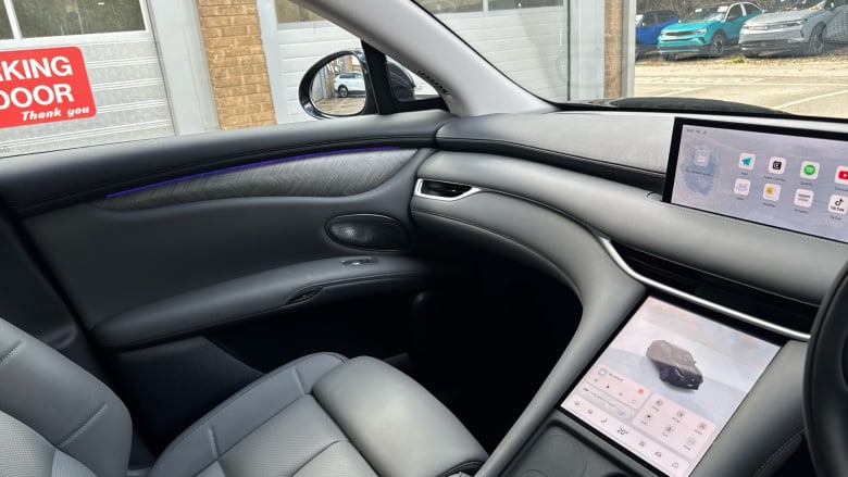 MG Im6 553kW Performance 100kWh 5dr AWD Auto Electric Estate